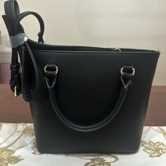 Nanette Lepore Vegan Leather Black crossbody Bag - Picture 5 of 13